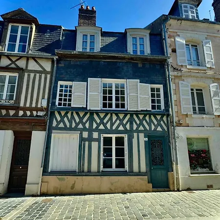 Appartement Centre Historique - 3 étoiles *