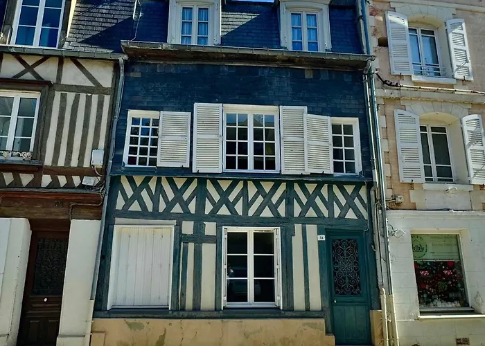 Apartment Centre Historique - 3 Etoiles *